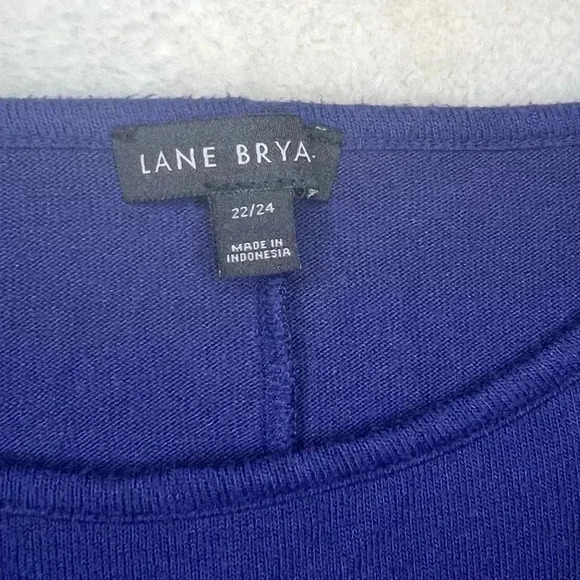🌸 Lane Bryant Relaxed Long Dolman Sleeve Open Crew Neck Tee, Size 22/24, Blue - Picture 2 of 3